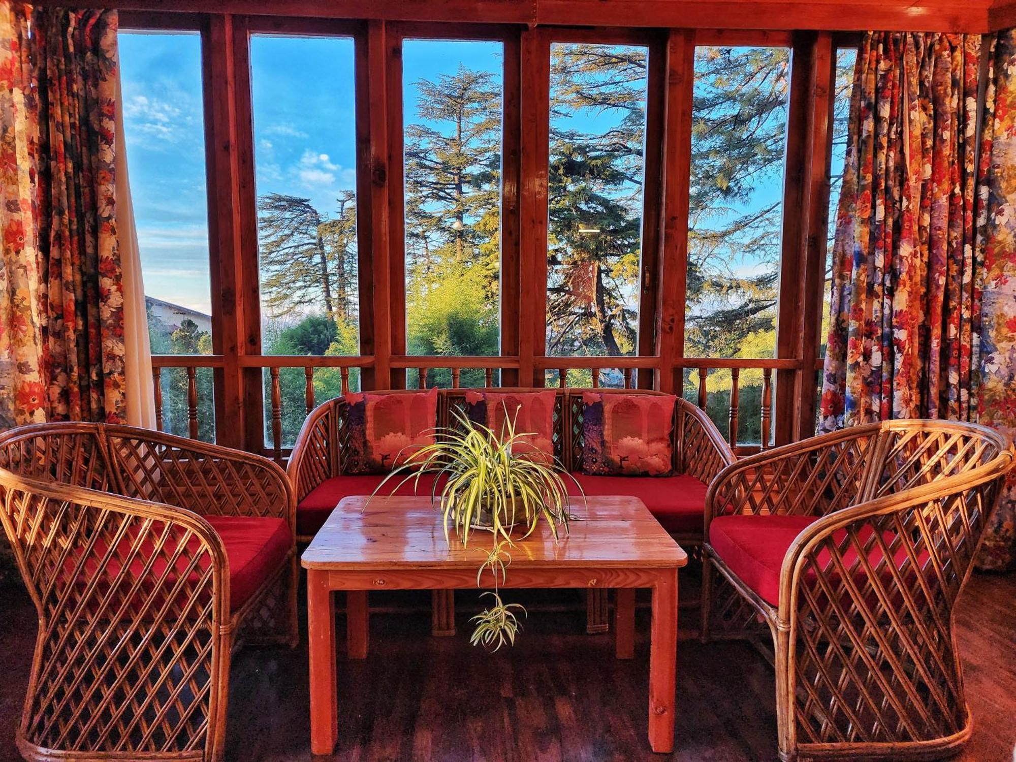 Hotel Pineview Shimla Luaran gambar