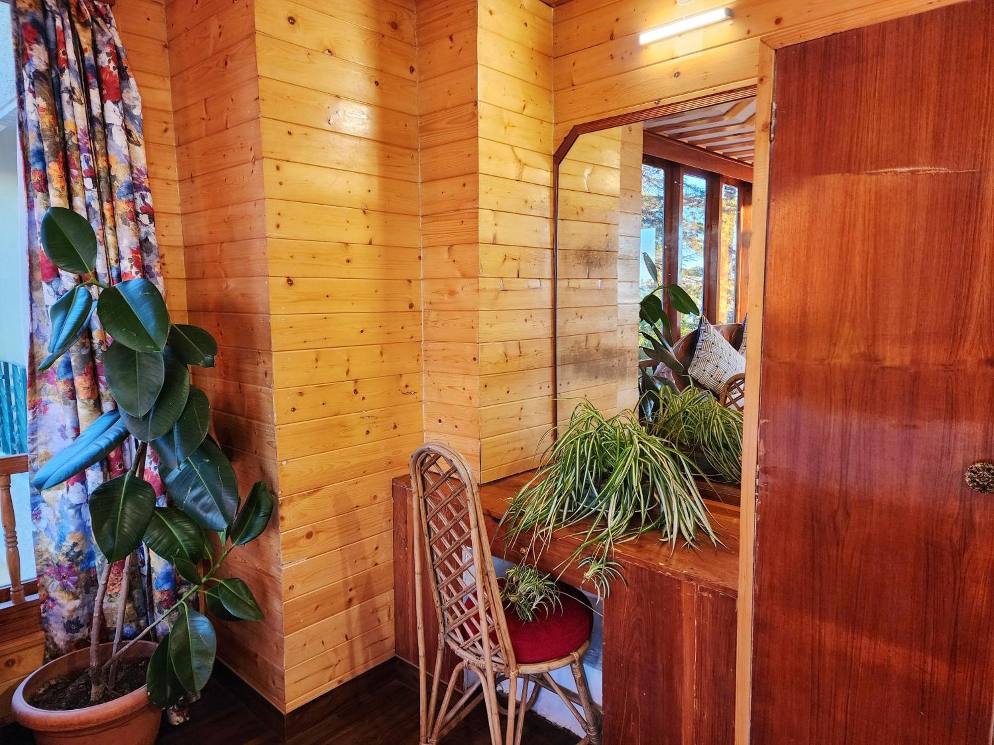 Hotel Pineview Shimla Luaran gambar